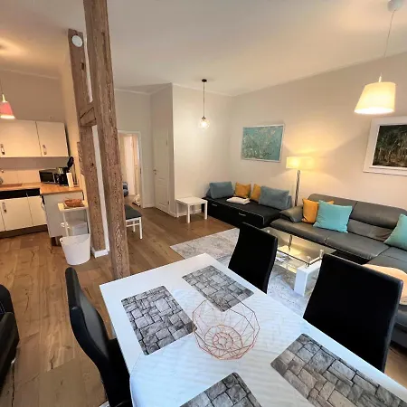 3 Wunderschoene Kornhoff *