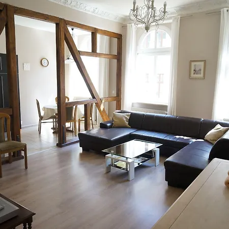 3 Wunderschoene Kornhoff * Naumburg (Saale)