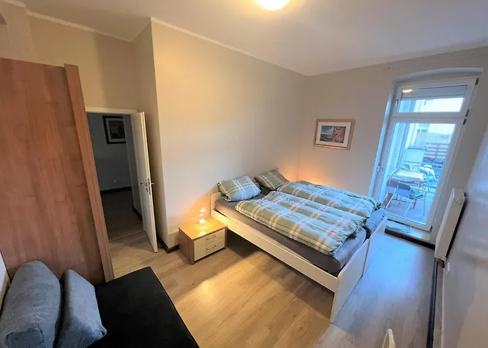 3 Wunderschoene Kornhoff Naumburg (Saale)